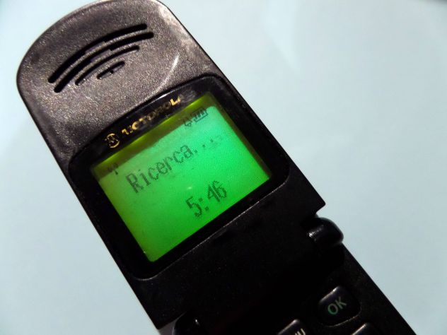 Motorola GSM V 3688 (anno 1999) raro, funzionante - Foto 3