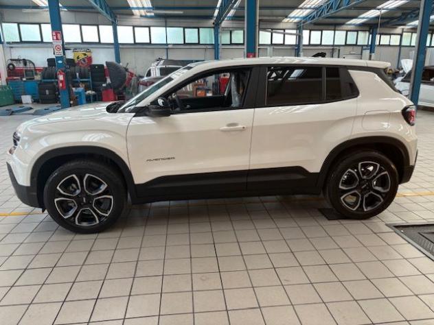 JEEP Avenger 1.2 Turbo 100 CV MHEV Summit rif. 22666013 - Foto 6