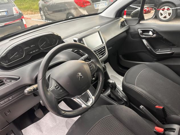 Peugeot 208 PureTech 68 5 porte Active - Foto 8