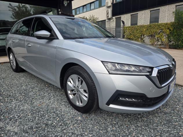 Skoda Octavia 2.0 TDI EVO SCR Wagon Ambition - Foto 4
