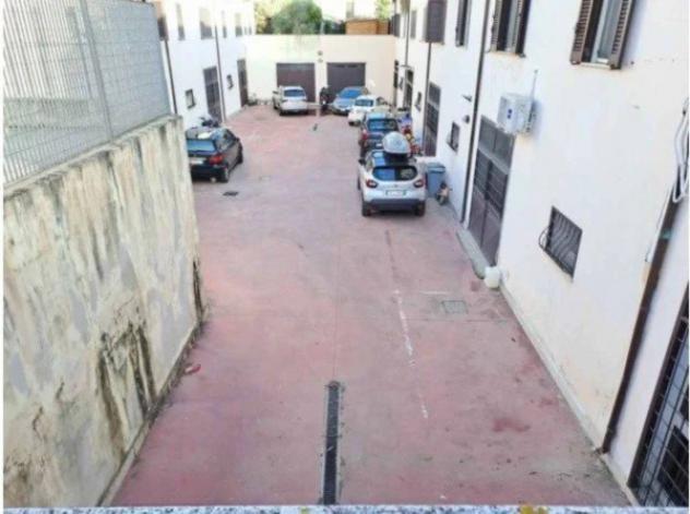 Immobile in asta di 181 m², box auto in vendita a Latina - Foto 4