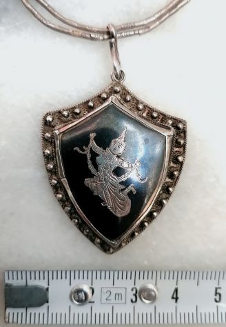 ANTICO PENDENTE IN ARGENTO STERLING FINEMENTE CESELLATO, THAILANDIA 1900. - Foto 10