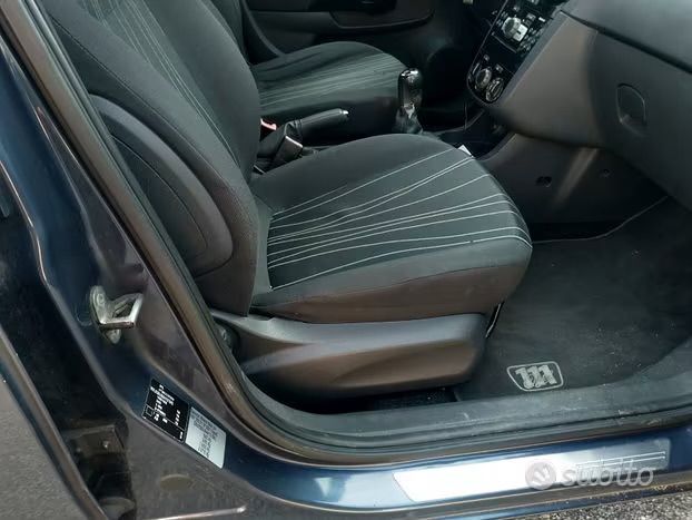 opel corsa benzina 1.2+ GPL - Foto 8