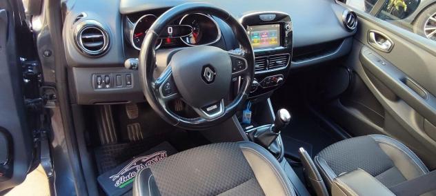 RENAULT - Clio - dCi 8V 75CV 5p. Moschino Intens - Foto 6