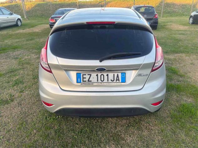 Ford Fiesta 1.5 TDCi 75CV 5 porte - Foto 4