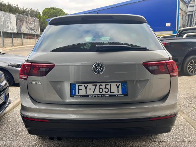 Volkswagen Tiguan 1.6 TDI SCR Sport BlueMotion Technology - Foto 7