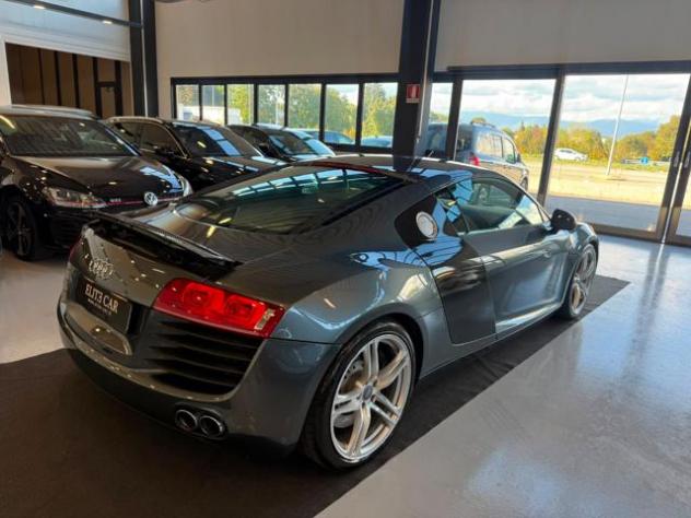 AUDI R8 4.2 V8 FSI quattro R tronic rif. 24034708 - Foto 5