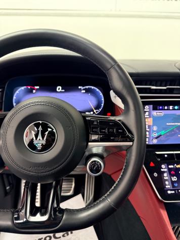 Maserati Grecale 2.0 MHEV 330 CV AWD Modena 01/2023 TETTO VENTILATI 360' - Foto 7
