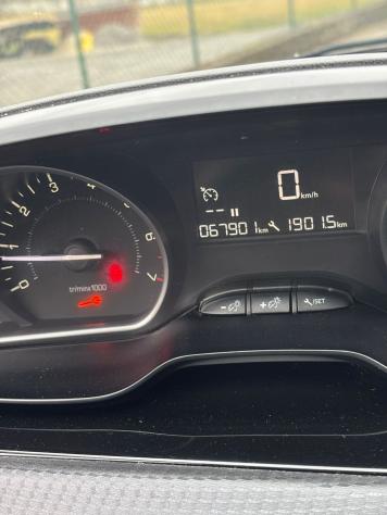 Peugeot 2008 PureTech 82 Active S/S - Foto 9