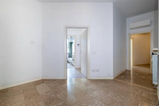 Appartamento di 165 m² con 5 locali e box auto in vendita a Bergamo - Foto 5