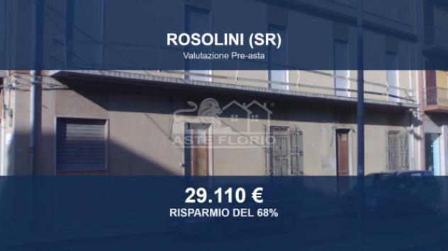 Immobile in asta di 186 m², box auto in vendita a Rosolini