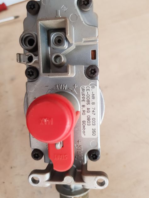 RICAMBI PER CALDAIE JUNKERS BOSCH ZWR 24-3KE - Foto 8