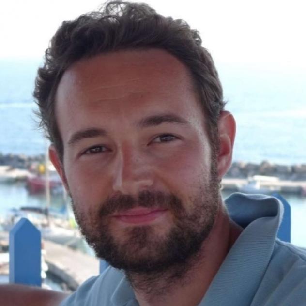 Gabriele cerca una babysitter - lavoro da babysitter a Roma