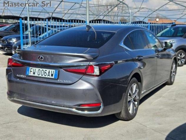 LEXUS ES 300 ES 300h 2 5 Business Cvt FW006AW Rif Annunci Udine lexus-es-300-es-300h-2-5-business-cvt-fw006aw-rif-annunci-udine