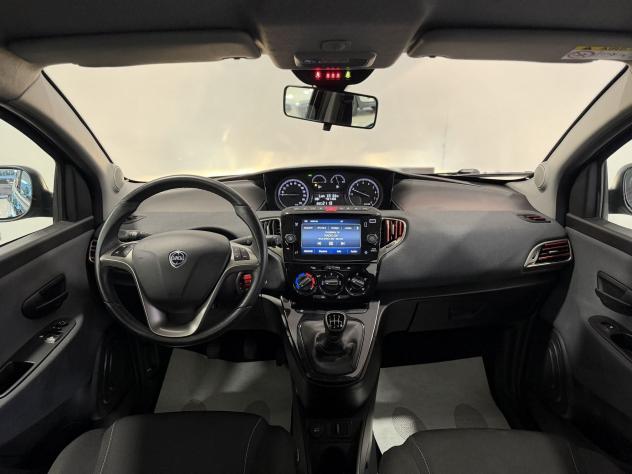 Lancia Ypsilon 1.0 FireFly 70cv S&S Hybrid GOLD PLUS - Foto 9