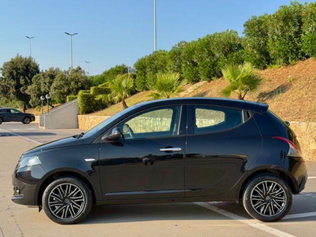 LANCIA Ypsilon GOLD+NAVI CARPLAY+SENSORI+LED rif. 23982067 - Foto 4