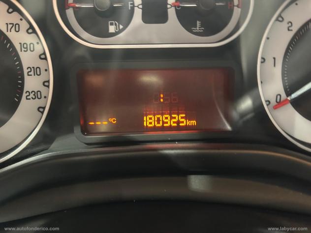 FIAT 500L 1.6 MJT 105 CV Trekking - Foto 9
