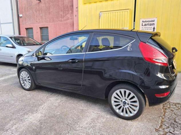 FORD Fiesta 1.6 TDCi 90CV 3 porte DPF Titanium neopatentati rif. 23816244 - Foto 5
