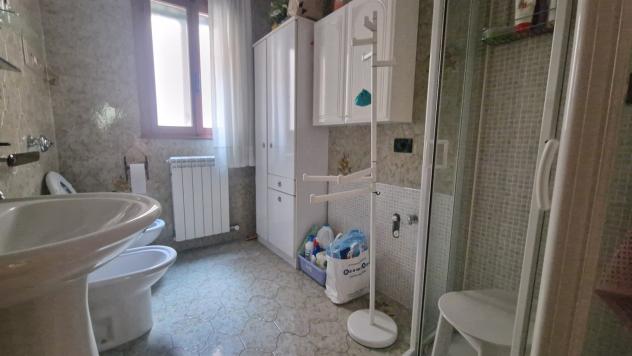 Chioggia Centro – 90 mq con terrazzo e magazzino, garage disponibile - Foto 5