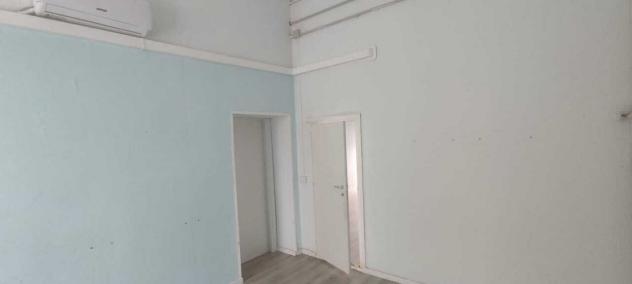 1 Vetrina in affitto a Pavia - Foto 2