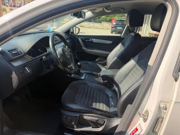 VOLKSWAGEN Passat Var 2.0 TDI 4motion Highline rif. 23935998 - Foto 9