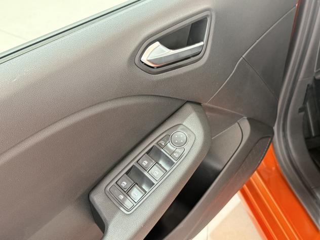 Renault Clio 1.0 TCE 74KW ECO-G EVOLUTION - Foto 6
