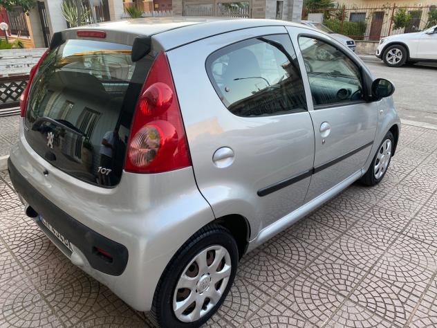 Peugeot 107 1.0 68CV 5p. Allure - Foto 6