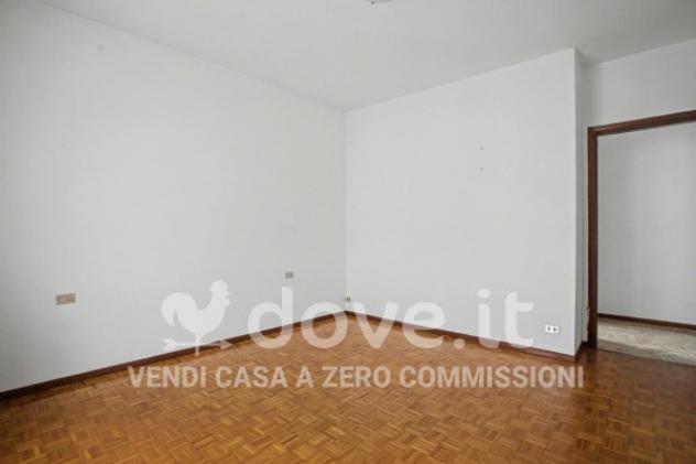 Appartamento di 100 m² con 3 locali e box auto in vendita a Luino - Foto 16