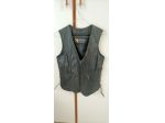 Vendo gilet in pelle unisex taglia M nero