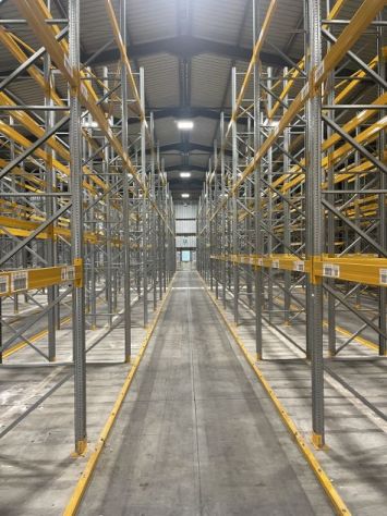 SCAFFALATURE INDUSTRIALI PORTAPALLET