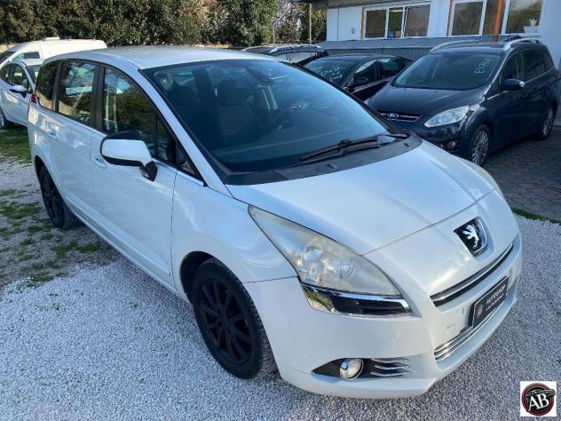 PEUGEOT - 5008 - 1.6 8V e-HDi 112CV S.&S. c.r. Fel. - FINANZIABILE - Foto 2