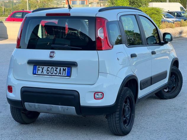 FIAT Panda Cross 0.9 TwinAir Turbo 85cv E6d-T. Cross 4x4 - Foto 5