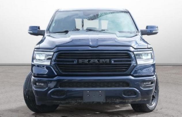RAM 1500 5.7 V8 Crew Cab Sport Autocarro N1 rif. 23834682