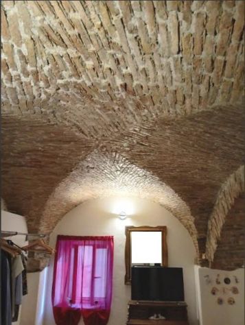 Imperia primo entroterra appartamento ind. ristrutturato € 116.000 - Foto 5
