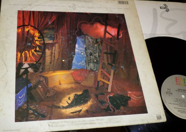 DAVID BOWIE - Never Let Me Down - LP / 33 rpm + Inner 1° Stampa 1987 Italy EMI - Foto 2