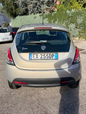 Lancia Ypsilon 900 neopatentati pronto uso garanzia - Foto 8