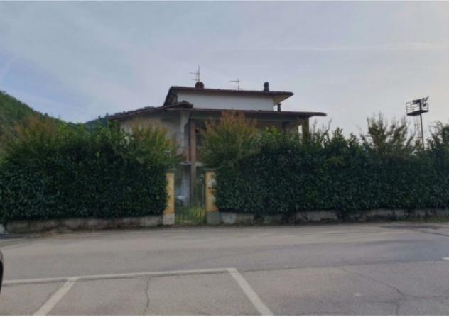 Immobile in asta di 194 m², box auto in vendita a Bagni di Lucca - Foto 2