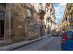 Locale Commerciale in vendita a Caltagirone