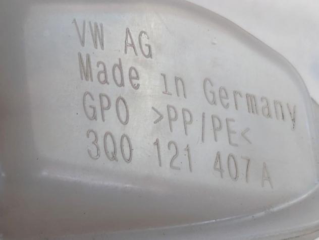 3Q0121407A VASCHETTA ACQUA COMPENSAZIONE RADIATORE VOLKSWAGEN TIGUAN 2.0 D R-LINE 4X4 176KW AUT 5P (2017) RICAMBIO USATO - Foto 4