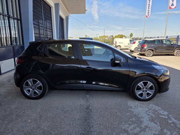 Renault Clio 1.5 dCi 8V 75CV 5 porte Live - Foto 5