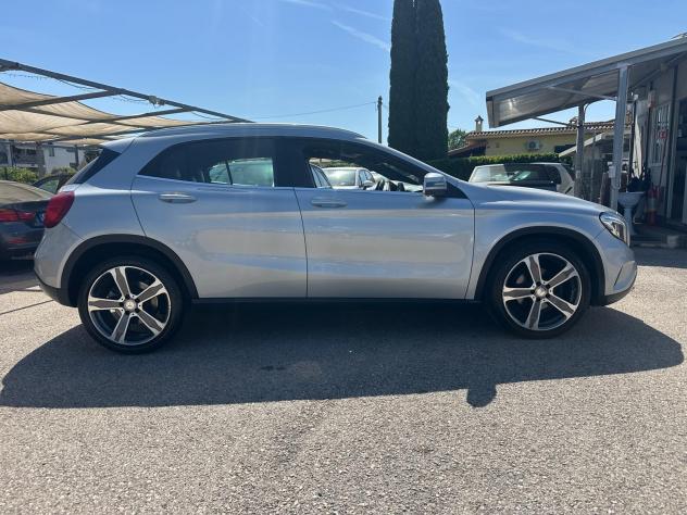 Mercedes GLA 220 4Matic Automatica - Foto 2