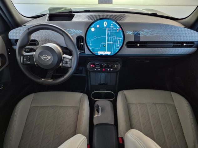 MINI Cooper C STEPTRONIC TETTO PELLE LED NAVI CARPLAY RETROCAM. HEAD UP DISPLAY VOLANTE RISC. JCW 1 PROPRIETARIO AUTO UFFICIALE MINI - Foto 2