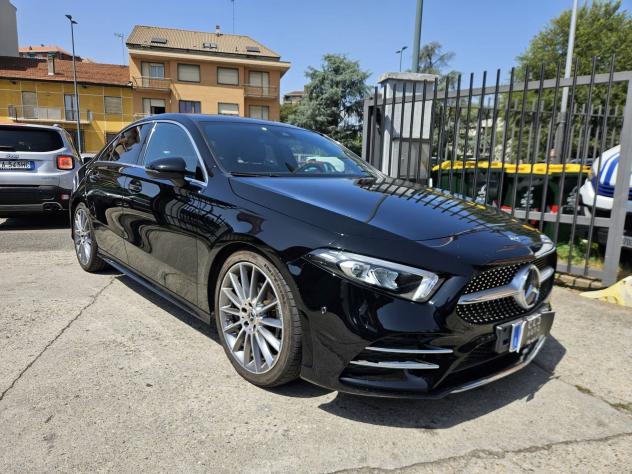 Mercedes-Benz Classe A Berlina A 180 d Automatic Premium AMG - Foto 3