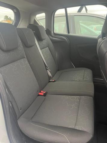 Ford B-Max 1.5 TDCi 75 CV - Foto 10