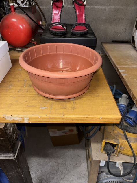 VASO+SOTTOVASO PIANTE COME NUOVI,IN PLASTICA”NICOLI”-“ARCA”MADE IN ITALY - Foto 3