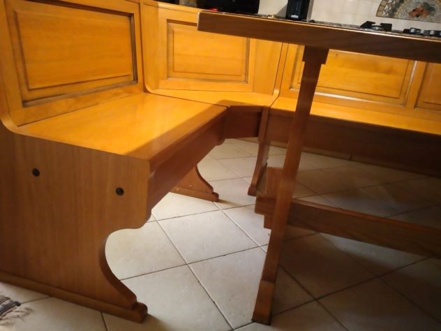 Tavolo in legno con cassapanca - Foto 4