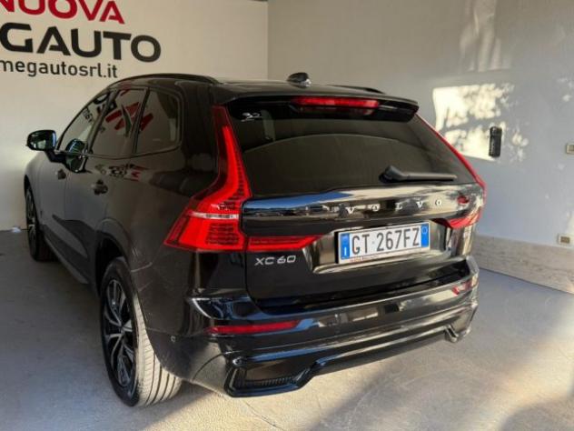 VOLVO XC60 B4 (d) AWD automatico Plus Dark rif. 23352946 - Foto 7