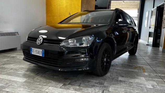 VOLKSWAGEN Golf Variant 1.6 TDI 110 CV DSG Comfortline BlueMotion Tech. rif. 24059045