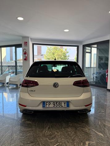 Volkswagen Golf 2.0 TDI DSG 5p R-LINE Highline BlueMotion Technology - Foto 3