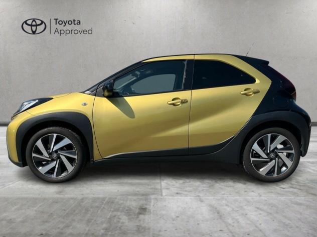 Toyota Aygo X 1.0B (72 CV) Lounge S-CVT - Foto 2
